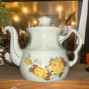 Ellgreave Stone Teapot